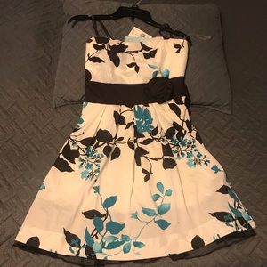 Speechless,white dress blue&brown leaves, dress 11